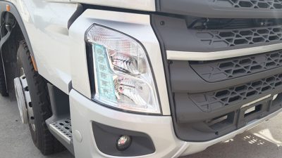 Xe Tải Thùng Chenglong H7 8×4 Đèn trước