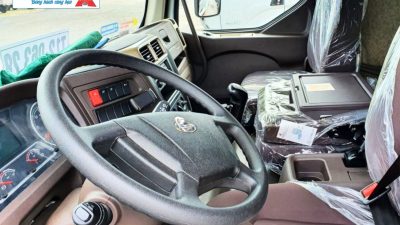 Xe tải Chenglong M3 - 8.5 Tấn - 4 Máy - Vô lăng