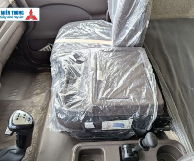 Xe tải Chenglong M3 - Ghế phụ