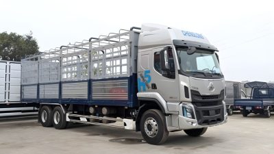 Xe tải thùng Chenglong 3 chân H5 6×4 - 260HP