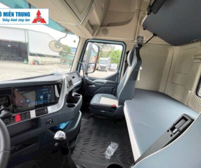 GHẾ PHỤ - XE ĐẦU KÉO CHENGLONG H7 445HP LUXX
