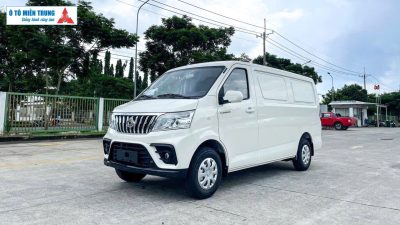 Tera Van v8 Màu trắng