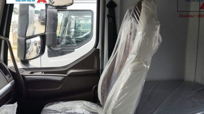 Chenglong H7 420HP Cabin - Ghế nội thất