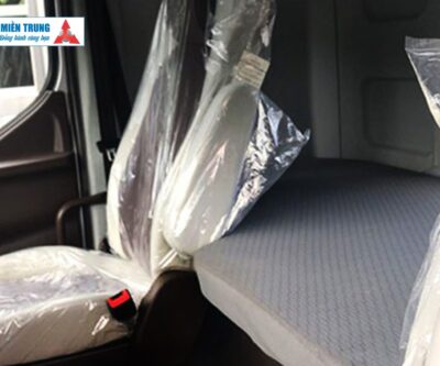 Đầu Kéo Chenglong H7 420HP Cầu Láp - Giường nghỉ