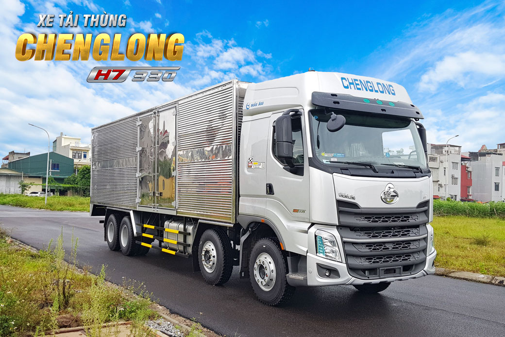 CHENGLONG 8X4 330HP (THÙNG KÍN)