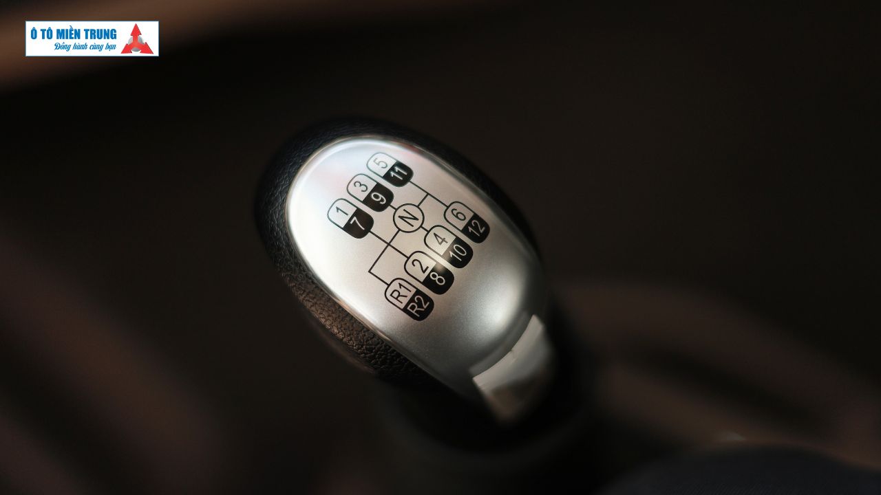 Xe Đầu Kéo Howo Max 460HP - Cần số