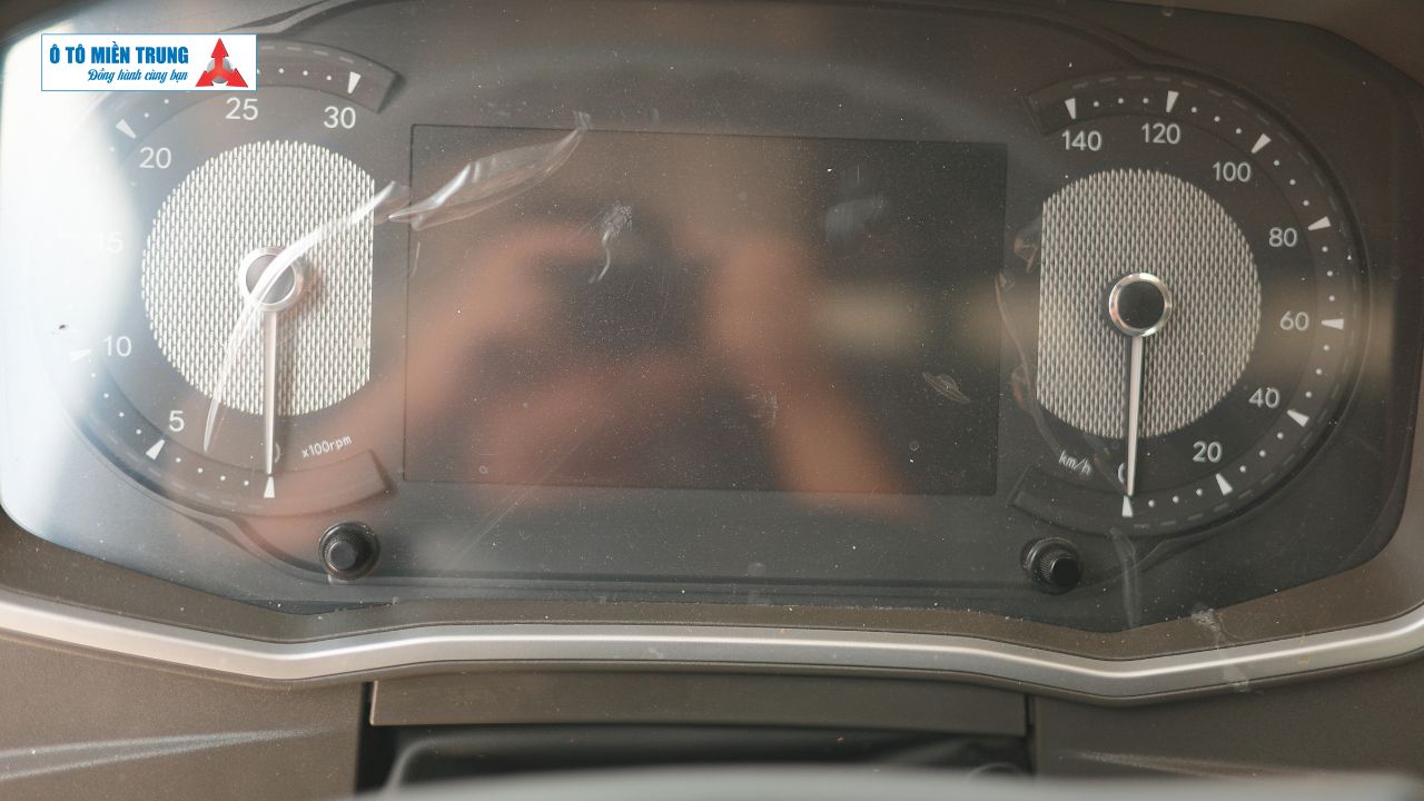 Xe Đầu Kéo Howo Max 460HP - đồng hồ