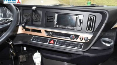 Nội thất Xe đầu kéo Howo Man SITRAK TH7 460hp - 7