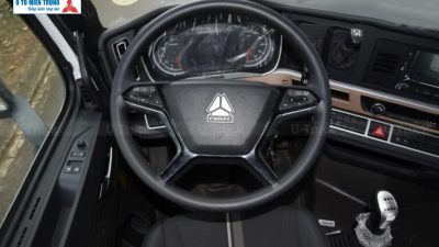 Nội thất Xe đầu kéo Howo Man SITRAK TH7 460hp -1