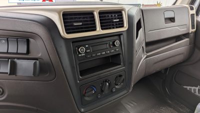 Chenglong M3 4x2 200HP 6 máy - Cabin