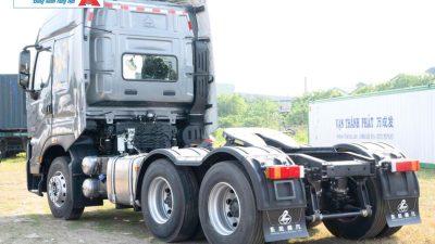 Xe đâu kéo Chenglong H7 MegaX 470HP - 1