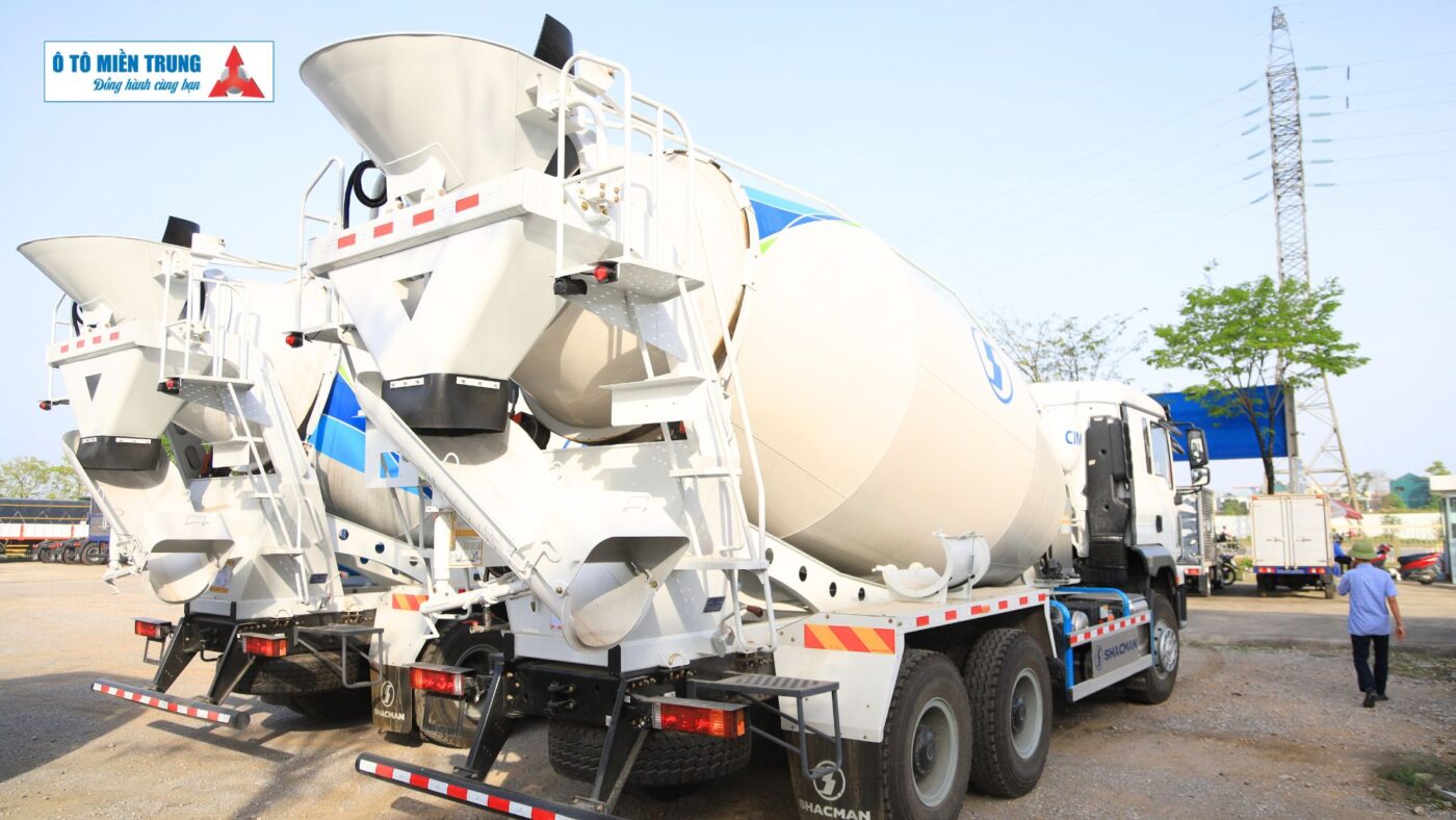 Xe trộn bê tông - Ô Tô miền trung