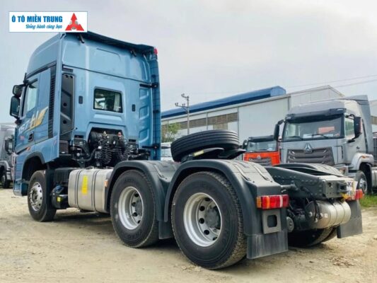 Ngoại thất đầu Kéo Howo TS7 460 cầu dầu