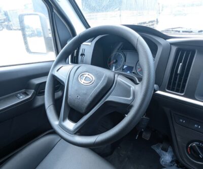 Màn hình cảm ứng 7 inch tích hợp camera lùi