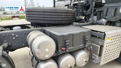 Động Cơ Yuchai 390HP