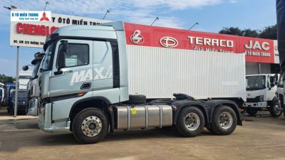 Toàn cảnh xe Howo Max 430 tại showroom