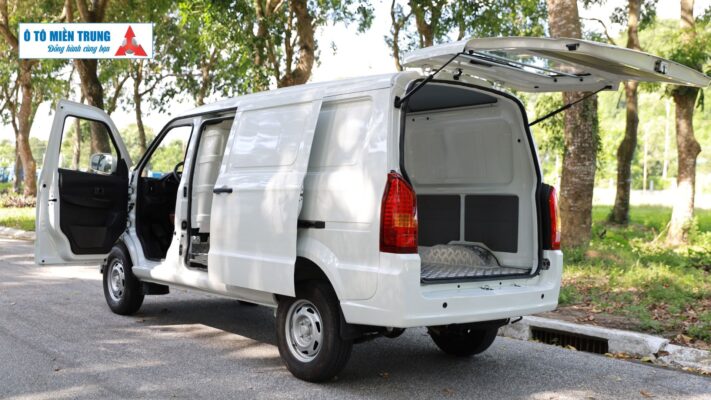 Thùng Xe Van V2 Rộng Rãi - Đáp Ứng Nhu Cầu 
