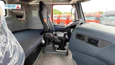 Cabin T7Htrang bị trên Howo Sitrak T7H 440HP