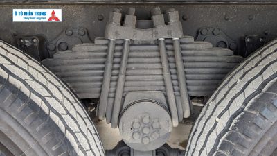 Nhíp Lá Đa Tầng Trên Chenglong H5 270HP