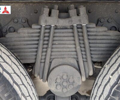 Nhíp Lá Đa Tầng Trên Chenglong H5 270HP