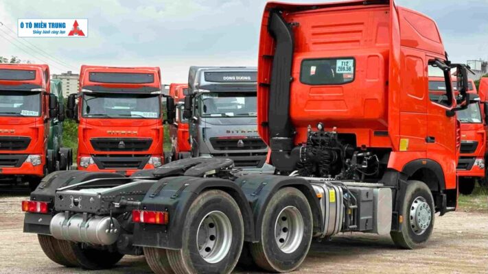 Xe đầu kéo Howo Sitrak T7H 440HP 2026 cầu Láp tại Showroom