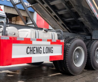 Chenglong H7 400HP sở hữu dàn chân cực kỳ vững chãi