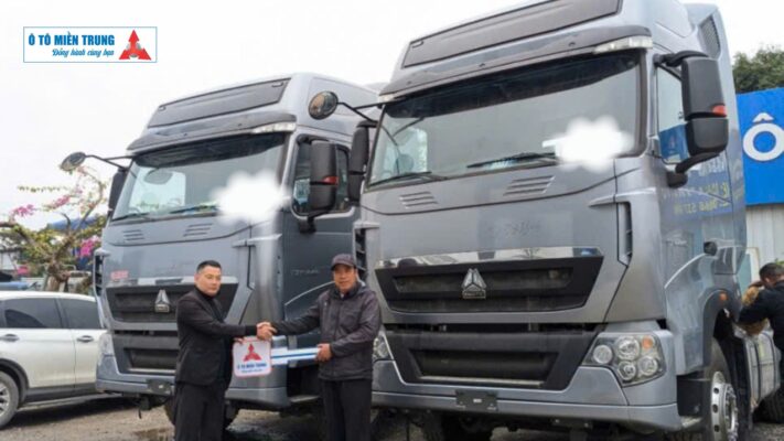 Bàn giao xe đầu kéo Howo tại đại lý Ô Tô Miền Trung