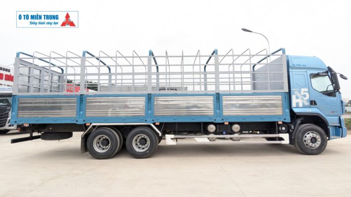 Chenglong H5 270HP Tại Showroom