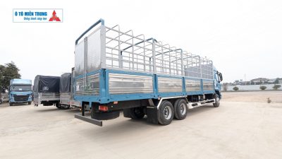 xe tải Chenglong 3 chân H5 270HP