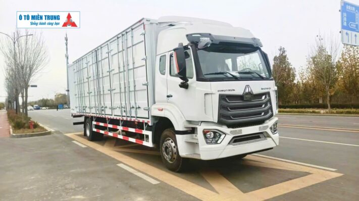 Xe tải thùng howo thùng pallet