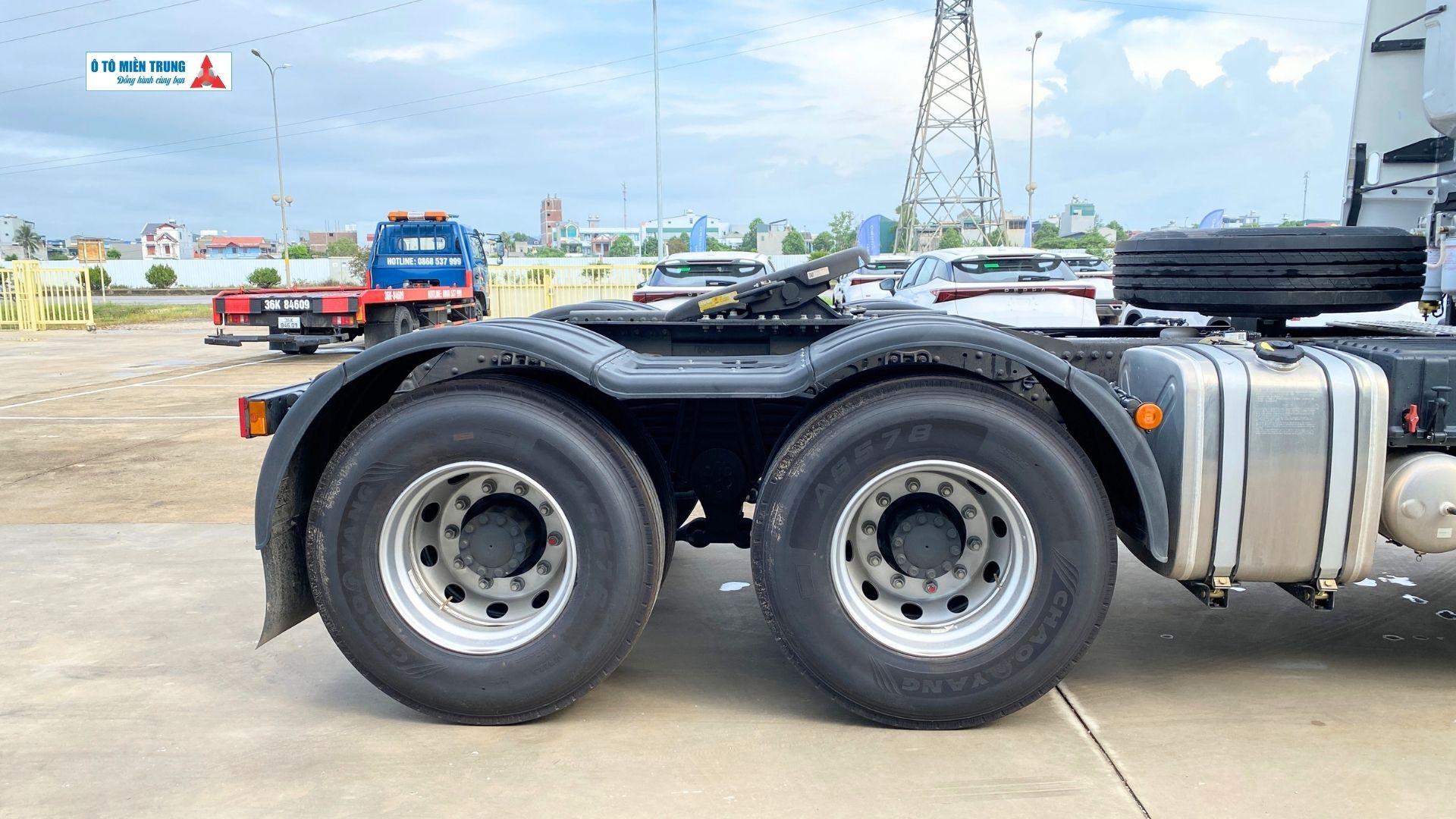 Ngoai-that-chenglong-HK-470HP-o-to-mien-trung-10