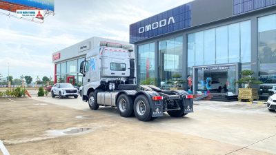 Đầu Kéo Chenglong HK 470HP Cầu Láp