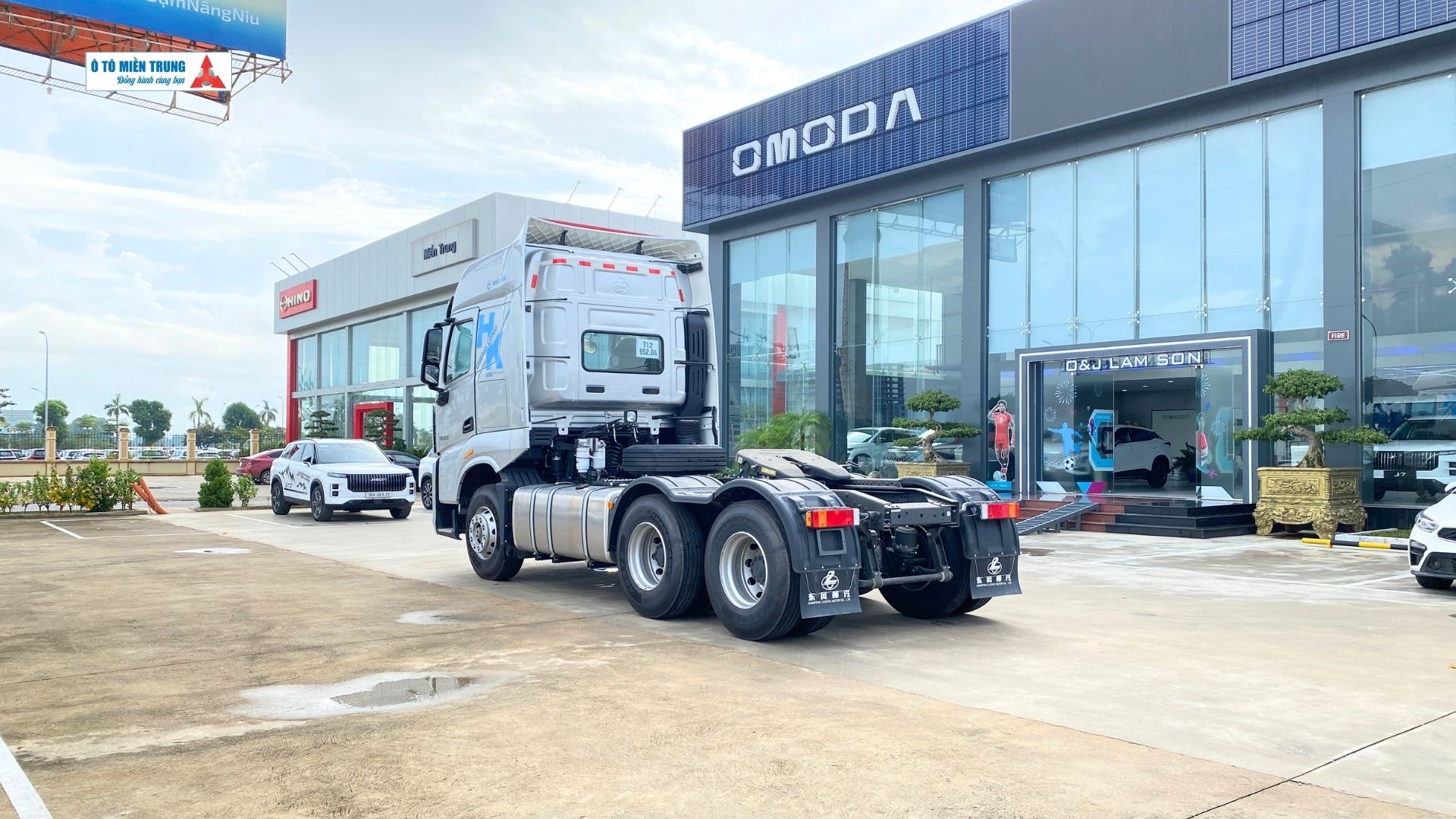 Ngoai-that-chenglong-HK-470HP-o-to-mien-trung-7 Đầu Kéo Chenglong HK 470HP Cầu Láp