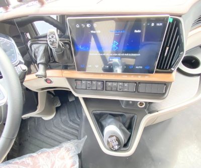 Màn hình giải trí LCD 12.3 inch đã được Việt hóa hoàn toàn