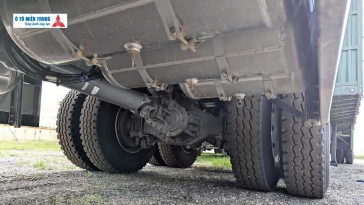 Khung Gầm Xe Ben SinoTruck TX 340