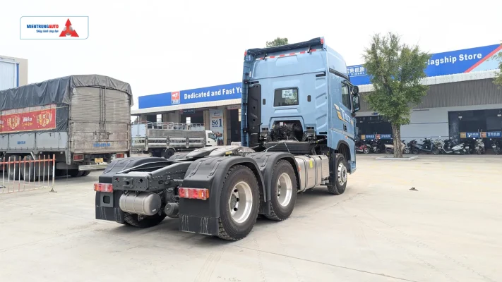 Đầu Kéo Howo TS7 460 HP 2026