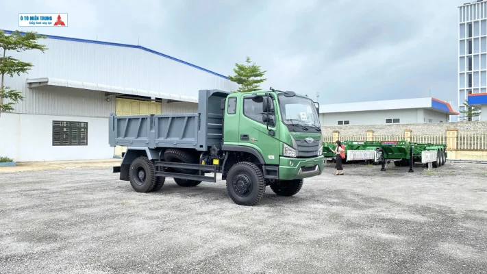Ngoại thất gọn gàng - cấu hình khoẻ với những trang bị hiện đại trên Veam X160