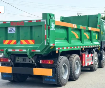 Khung Gầm Siêu Chịu Tải & Hệ Thống Truyền Động Mạnh Mẽ