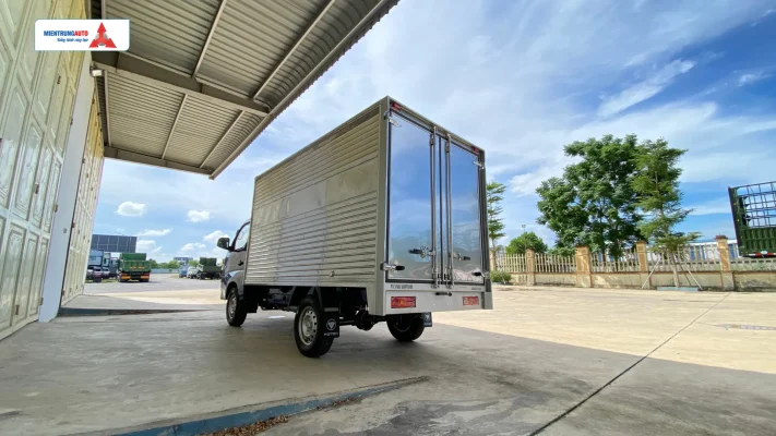 Xe Tải Nhẹ Veam T25 - Thùng Kín - Ô Tô Miền Trung