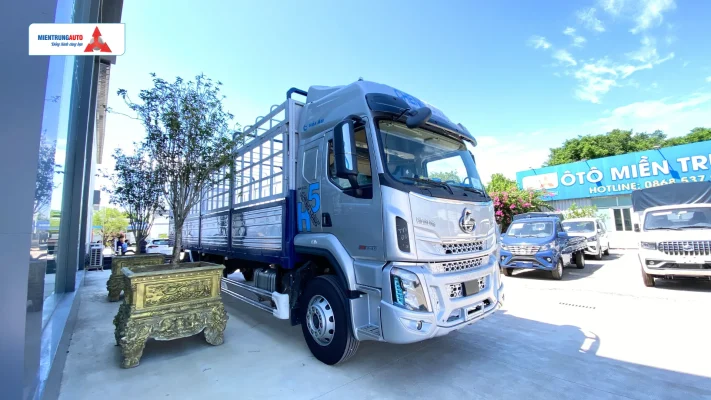 Chenglong H5 240HP được đóng thùng chuẩn đăng kiểm tại Ô Tô Miền Trung