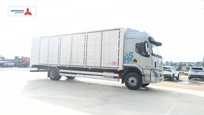 Hình ảnh xưởng đóng thùng Ô Tô Miền Trung hoàn thiện Thùng Pallet chuyên dụng trên xe Chenglong H5