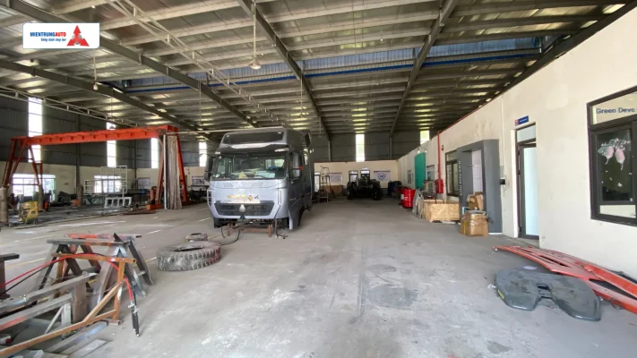 Dịch vụ sửa chữa thay thế sản phẩm chính hãng tại Ô Tô Miền Trung