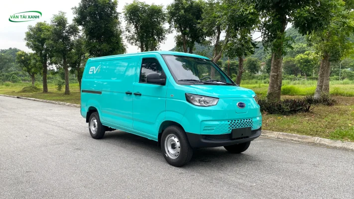 Xe van điện karry E5 có nhiều phiên bản màu sắc tuỳ chọn khác nhau